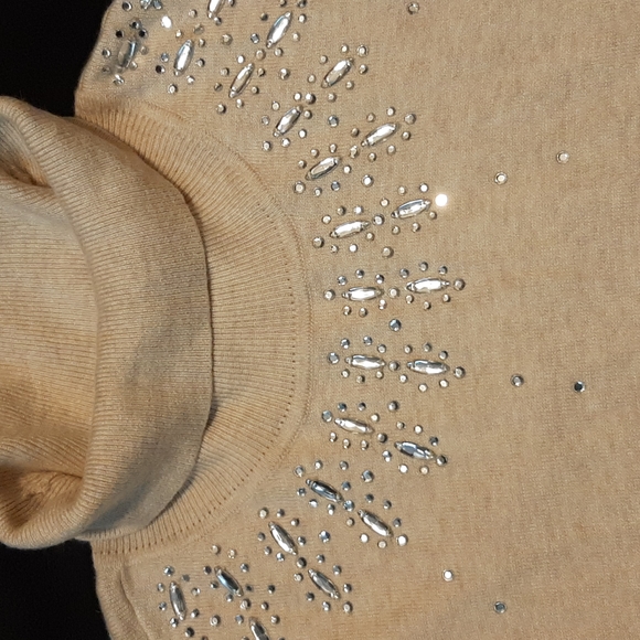 Cream Lane Bryant lightweight sweater. Size 26/28 - Picture 1 of 7